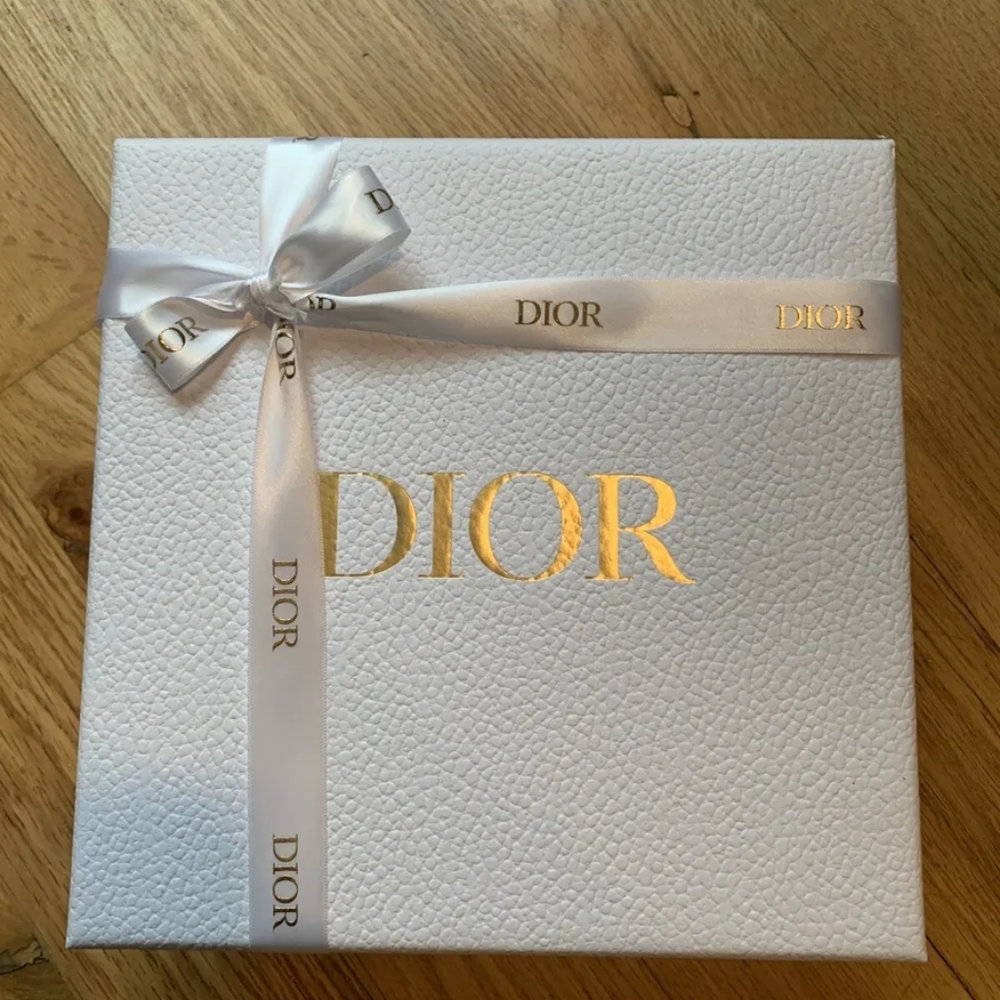 New Dior Gift Box With Envelope, Ribbon & Wrapping Paper